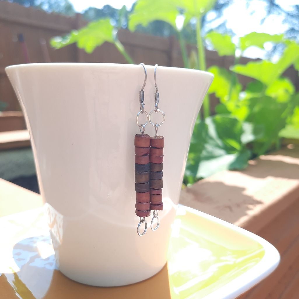 Dusty Rose Brown Wood Bead Circle Dangle Earrings 18$
